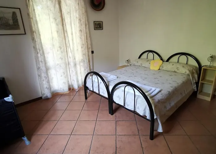 فيلة Nel Boschetto نارني