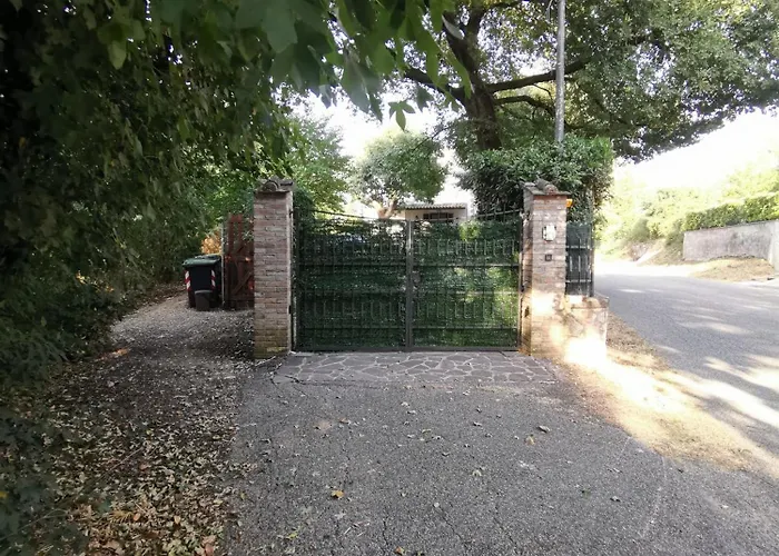 Nel Boschetto * نارني